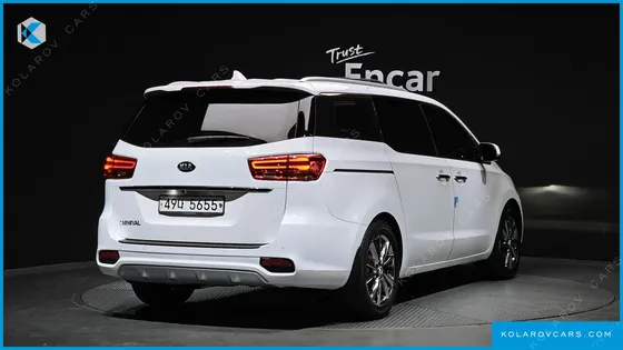 KIA CARNIVAL 9-SEATER NOBLESSE SPECIAL