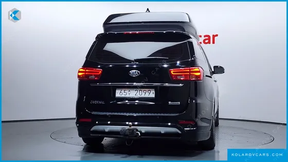 KIA CARNIVAL GASOLINE 9-SEATER HI-LIMOUSINE