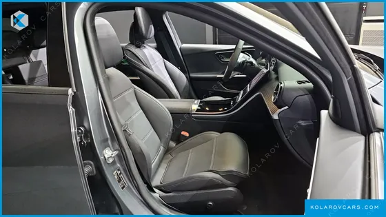MERCEDES C-CLASS C300 4MATIC AVANTGARDE