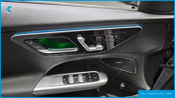 MERCEDES C-CLASS C300 4MATIC AVANTGARDE