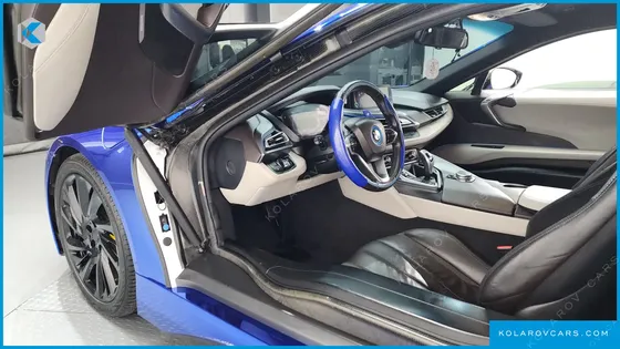 BMW I8 COUPE