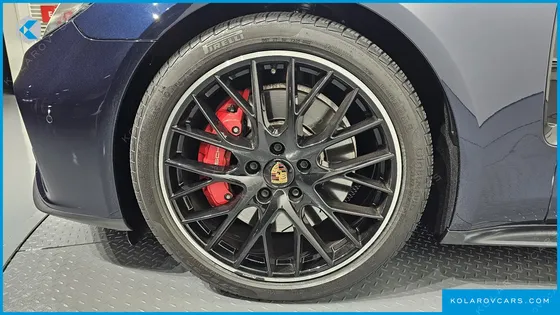 PORSCHE PANAMERA 4.0 GTS