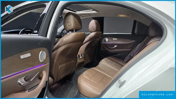 MERCEDES E-CLASS E300 EXCLUSIVE