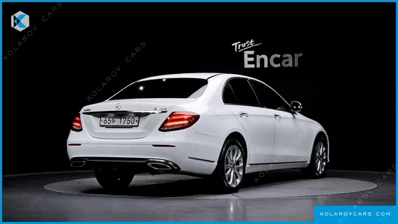 MERCEDES E-CLASS E300 4MATIC EXCLUSIVE