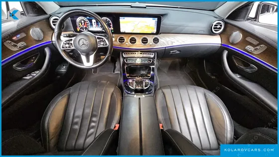 MERCEDES E-CLASS E300 4MATIC EXCLUSIVE