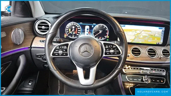 MERCEDES E-CLASS E300 4MATIC EXCLUSIVE