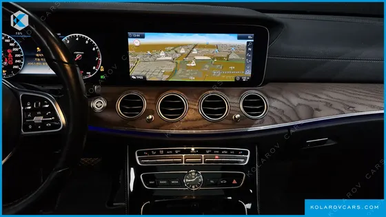 MERCEDES E-CLASS E300 4MATIC EXCLUSIVE