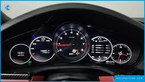 PORSCHE CAYENNE 3.0 COUPE