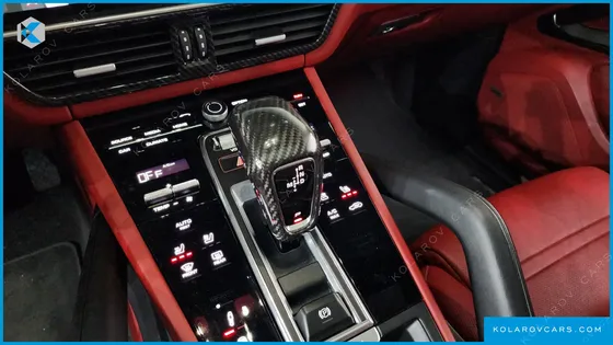 PORSCHE CAYENNE 3.0 COUPE