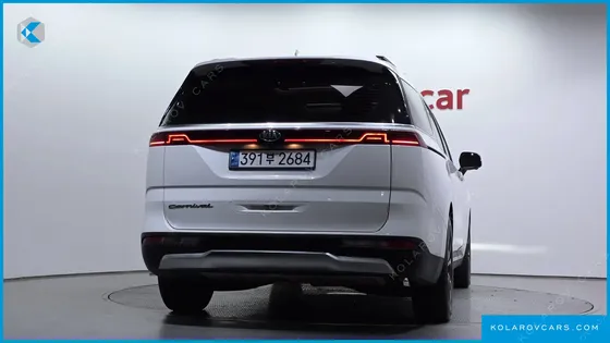 KIA CARNIVAL 9-SEATER SIGNATURE