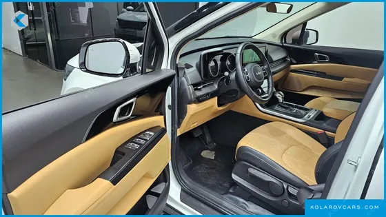 KIA CARNIVAL GASOLINE 9-SEATER PRESTIGE