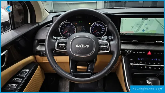 KIA CARNIVAL GASOLINE 9-SEATER PRESTIGE