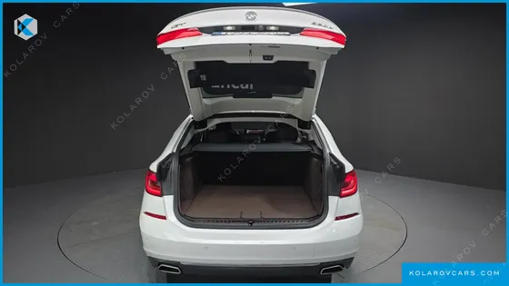 BMW GRAN TURISMO (GT) 620D LUXURY