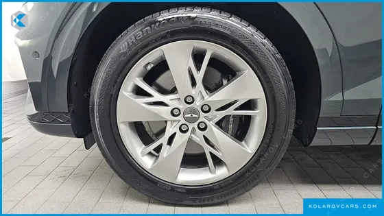 GENESIS GV70 2.5T GASOLINE 2WD