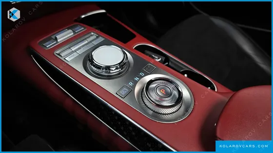 GENESIS GV70 2.5T GASOLINE 2WD