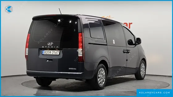 HYUNDAI STARIA CARGO 5-SEATER