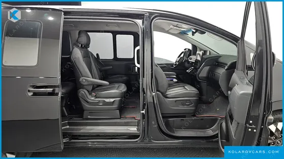 HYUNDAI STARIA L3.5 LOUNGE 9-SEATER