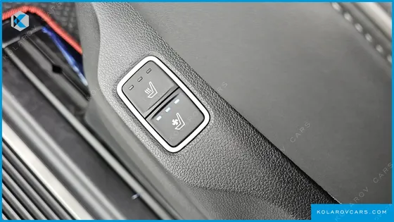 HYUNDAI STARIA L3.5 LOUNGE 9-SEATER