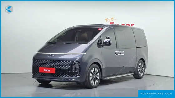 HYUNDAI STARIA 4WD LOUNGE 9-SEATER