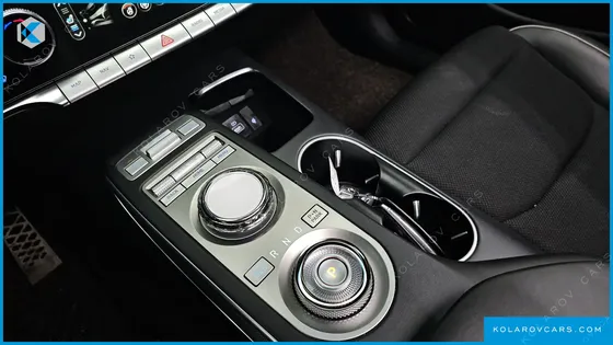 GENESIS GV70 2.5T GASOLINE 2WD