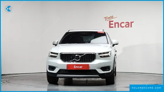 VOLVO XC40 B4 INSCRIPTION