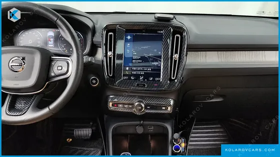 VOLVO XC40 B4 INSCRIPTION
