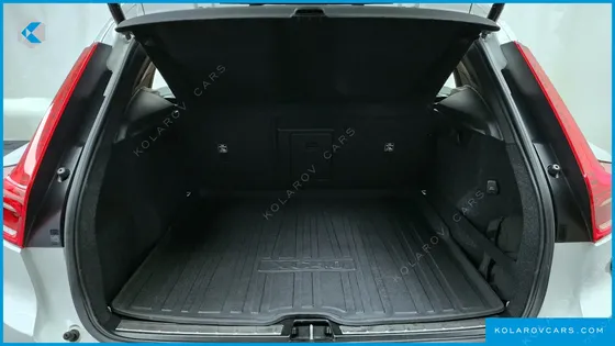 VOLVO XC40 B4 INSCRIPTION