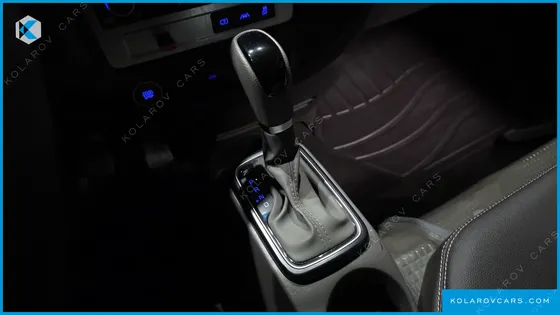 HYUNDAI PORTER II SUPER CABIN LPG