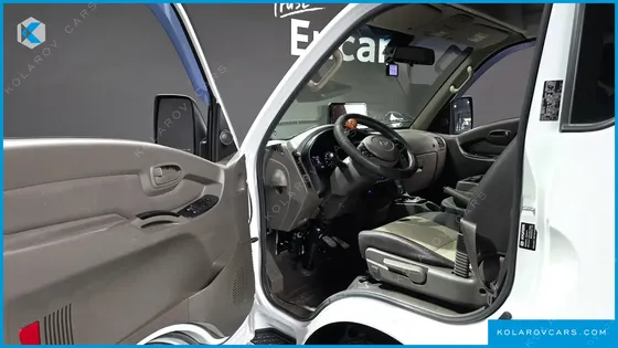 HYUNDAI PORTER II SUPER CABIN LPG