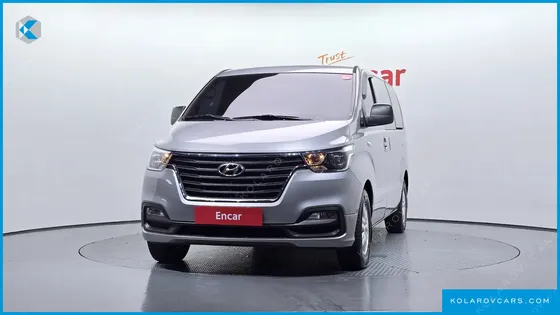 HYUNDAI STAREX VAN 3-SEATER