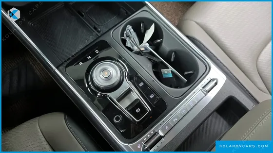KIA CARNIVAL 7-SEATER GRAVITY