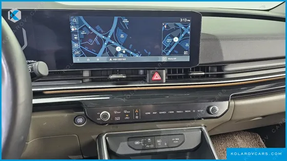 KIA CARNIVAL GASOLINE 9-SEATER SIGNATURE