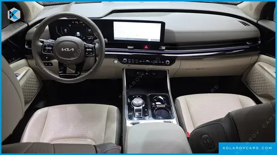 KIA CARNIVAL 9-SEATER HI LIMOUSINE
