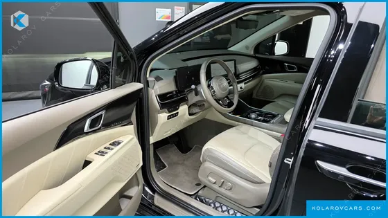 KIA CARNIVAL GASOLINE 9-SEATER HI LIMOUSINE