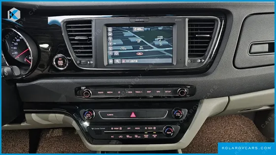 KIA CARNIVAL 9-SEATER NOBLESSE SPECIAL