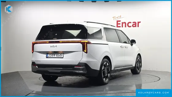 KIA CARNIVAL GASOLINE 9-SEATER SIGNATURE