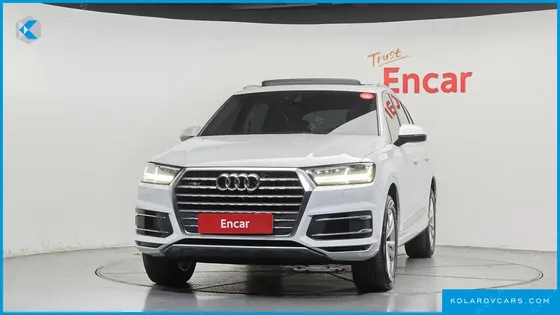AUDI Q7 45 TFSI QUATTRO