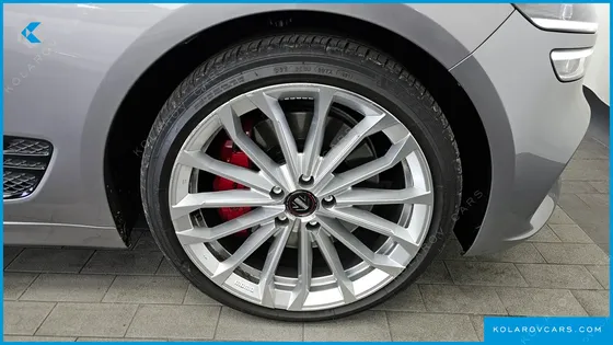 GENESIS G70 GASOLINE 2.0T 4WD