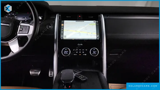 LAND ROVER DISCOVERY D300 R-DYNAMIC HSE
