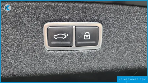 GENESIS G90 GASOLINE 3.5 TURBO E-S/C AWD