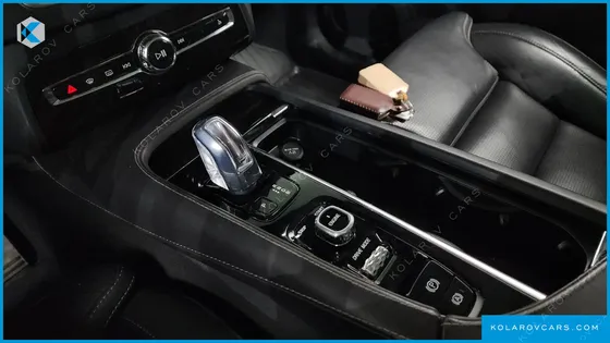 VOLVO XC90 T8 INSCRIPTION HYBIRD