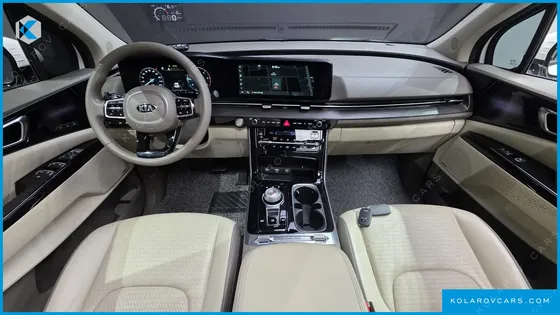 KIA CARNIVAL 7-SEATER SIGNATURE