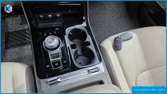 KIA CARNIVAL 7-SEATER SIGNATURE