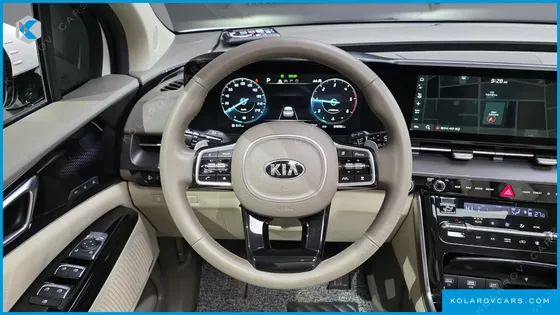 KIA CARNIVAL 7-SEATER SIGNATURE