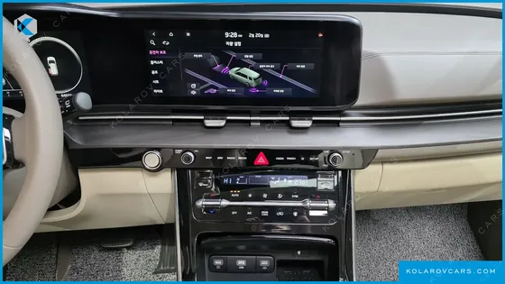 KIA CARNIVAL 7-SEATER SIGNATURE