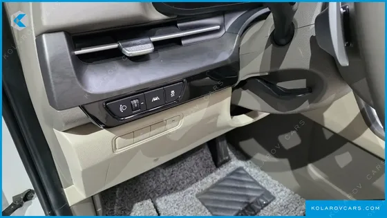 KIA CARNIVAL 7-SEATER SIGNATURE