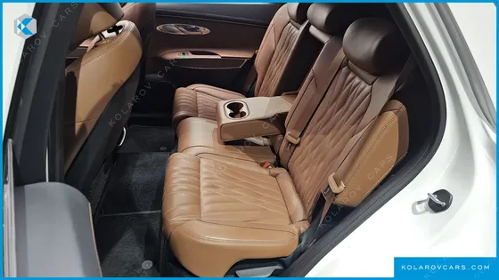 GENESIS GV70 2.5T GASOLINE 2WD
