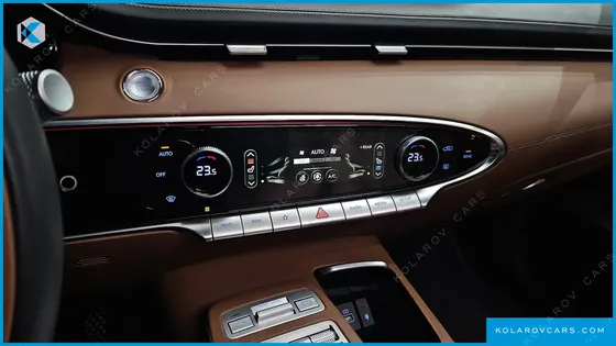 GENESIS GV70 2.5T GASOLINE 2WD