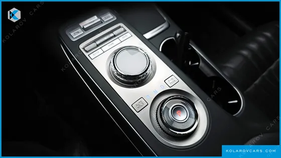 GENESIS GV70 2.5T GASOLINE AWD