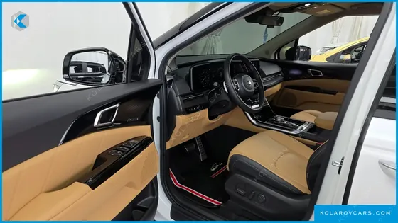 KIA CARNIVAL 7-SEATER SIGNATURE